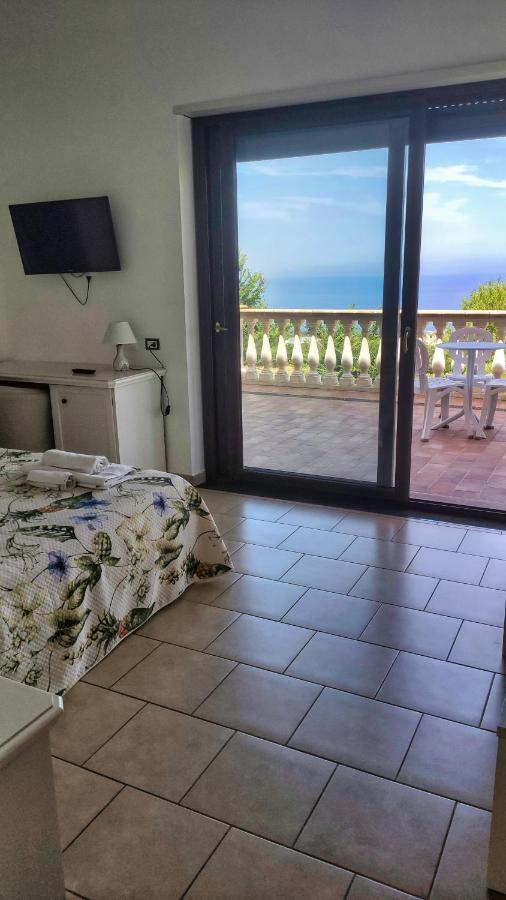 Hotel Residenza Domus Aurea Tropea- Vista Mare Santa Domenica  Exteriér fotografie