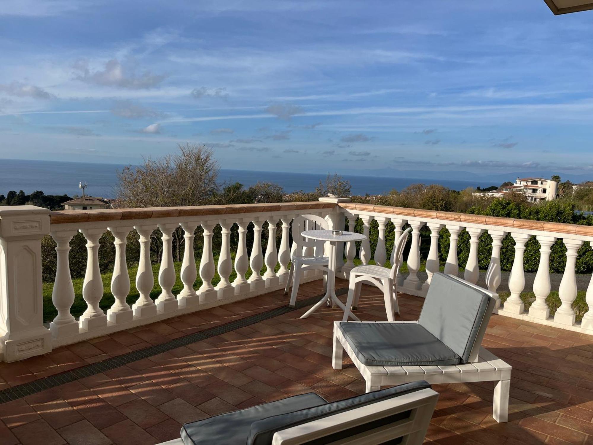 Hotel Residenza Domus Aurea Tropea- Vista Mare Santa Domenica  Exteriér fotografie